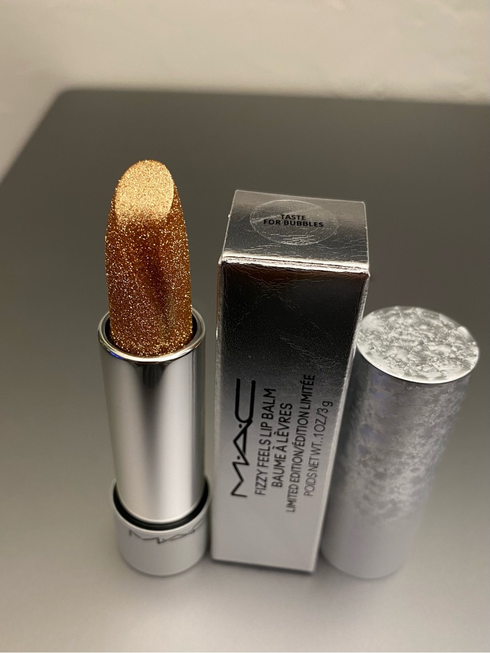 MAC “Taste For Bubbles” Fizzy Feels Lip Balm *price firm*